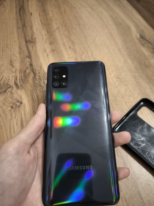 Samsung a51 (4/64)