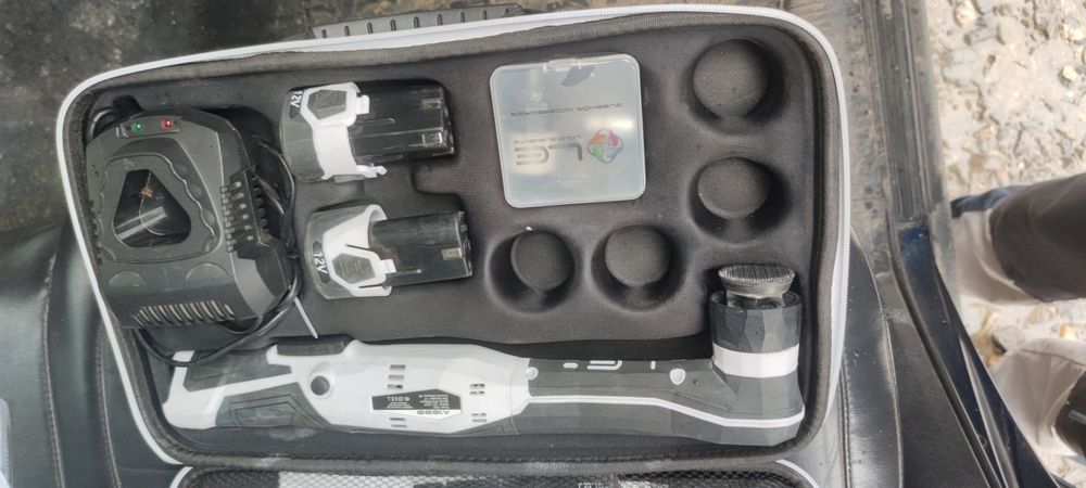 Vand masina de polish Liquid Element's A1000