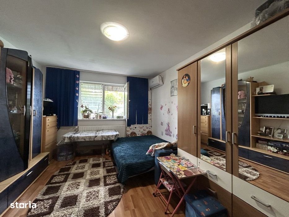 Garsoniera, 20mp utili, etaj 4, zona Buziasului- Ideala pentru investi