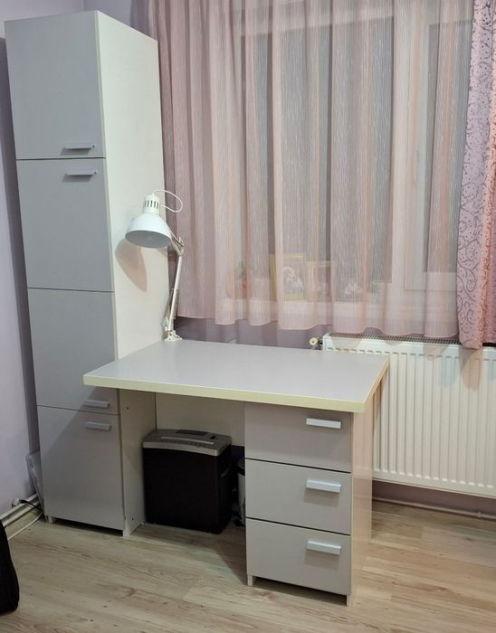 Birou cu spațiu depozitare