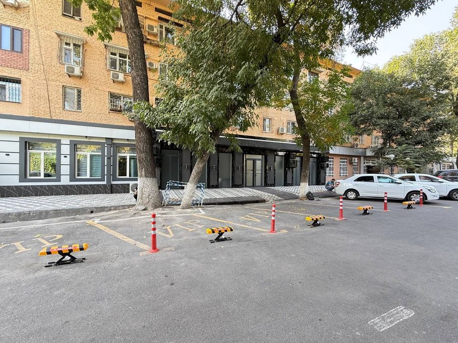 Готовый офис с арендатором. Ц-1  Эко парк шашлык. Площадь: 177 м²