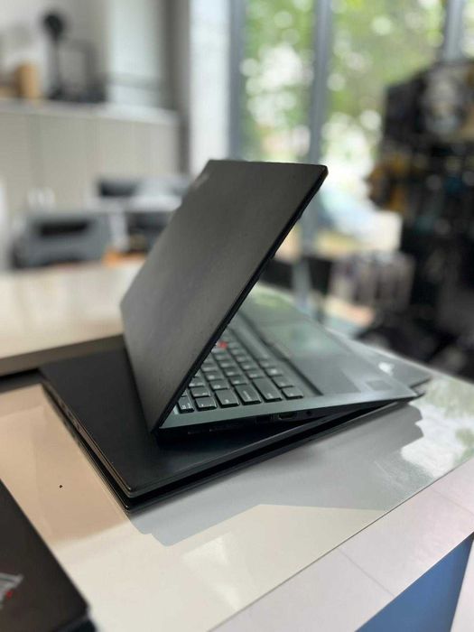 Lenovo ThinkPad T490s i7-8665u-16Gb ram-256Gb Ssd-Touchscreen