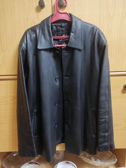 Кожаная куртка размер XL