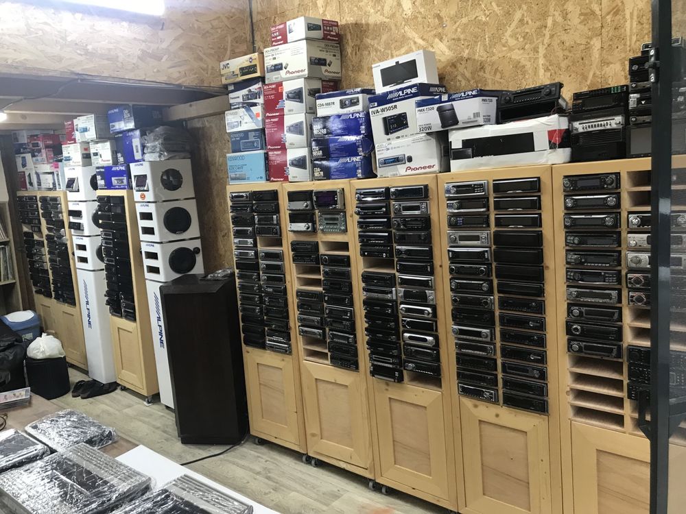 CD player auto Pioneer Deh P 77 MP-fata aluminiu ca nou Top sunet