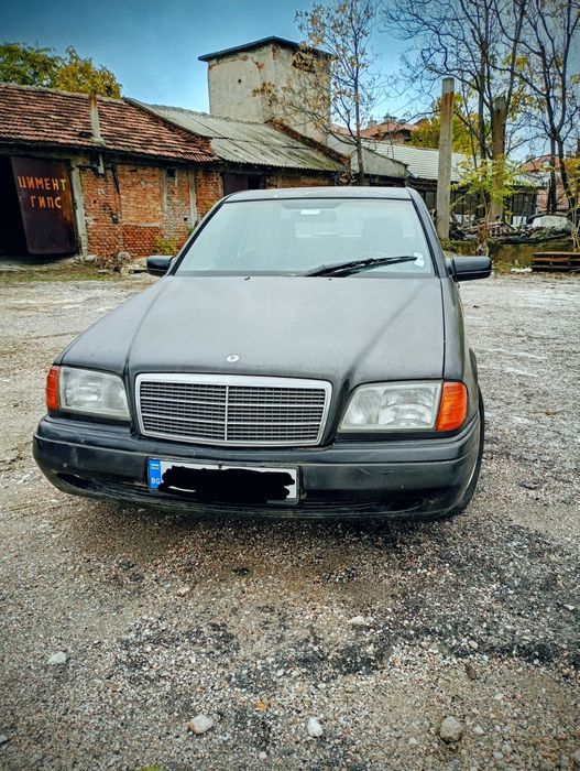 Продавам Мерцедес