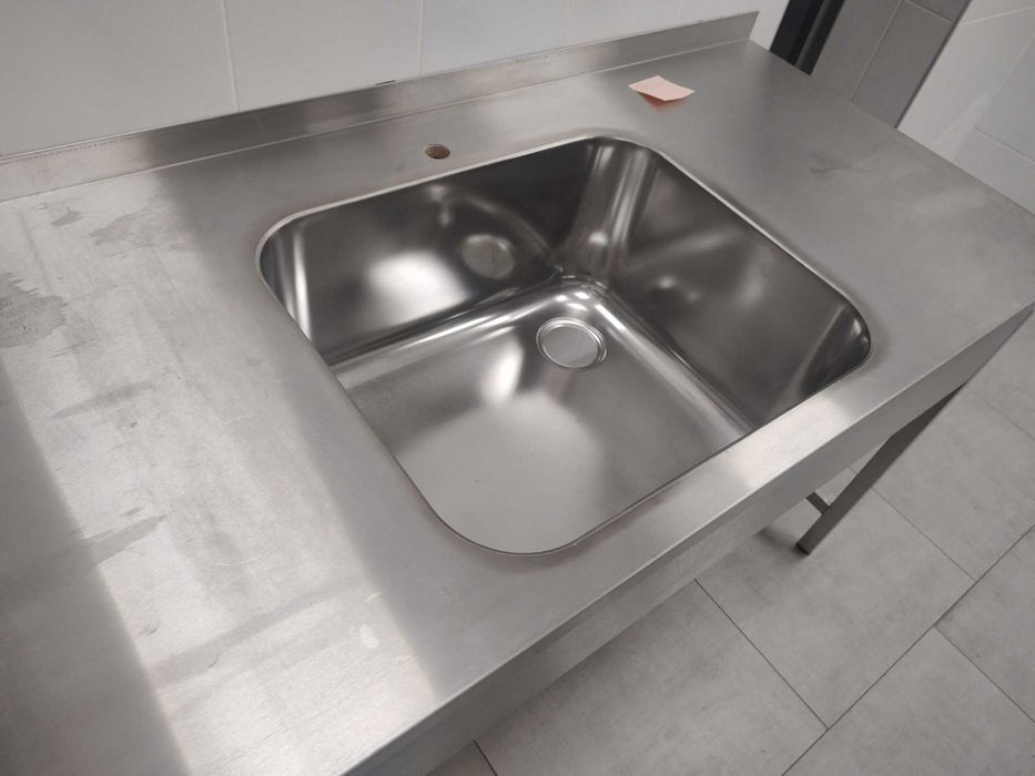 Маса работна с голямо корито     1500/700/900