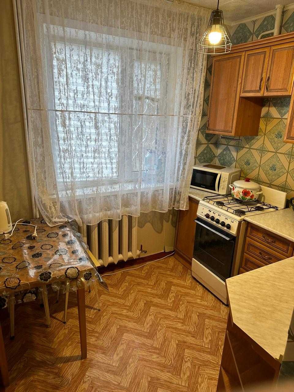 2 комн. кв. с мебелью и техникой 3 микр. Абая-Ч.Валиханова
