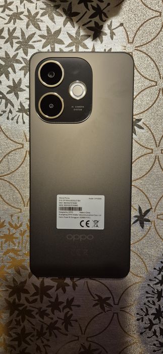 Vând telefon Oppo A5 Pro 5G nou-nouț