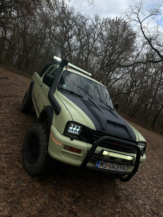 Mitubishi L200 off-road