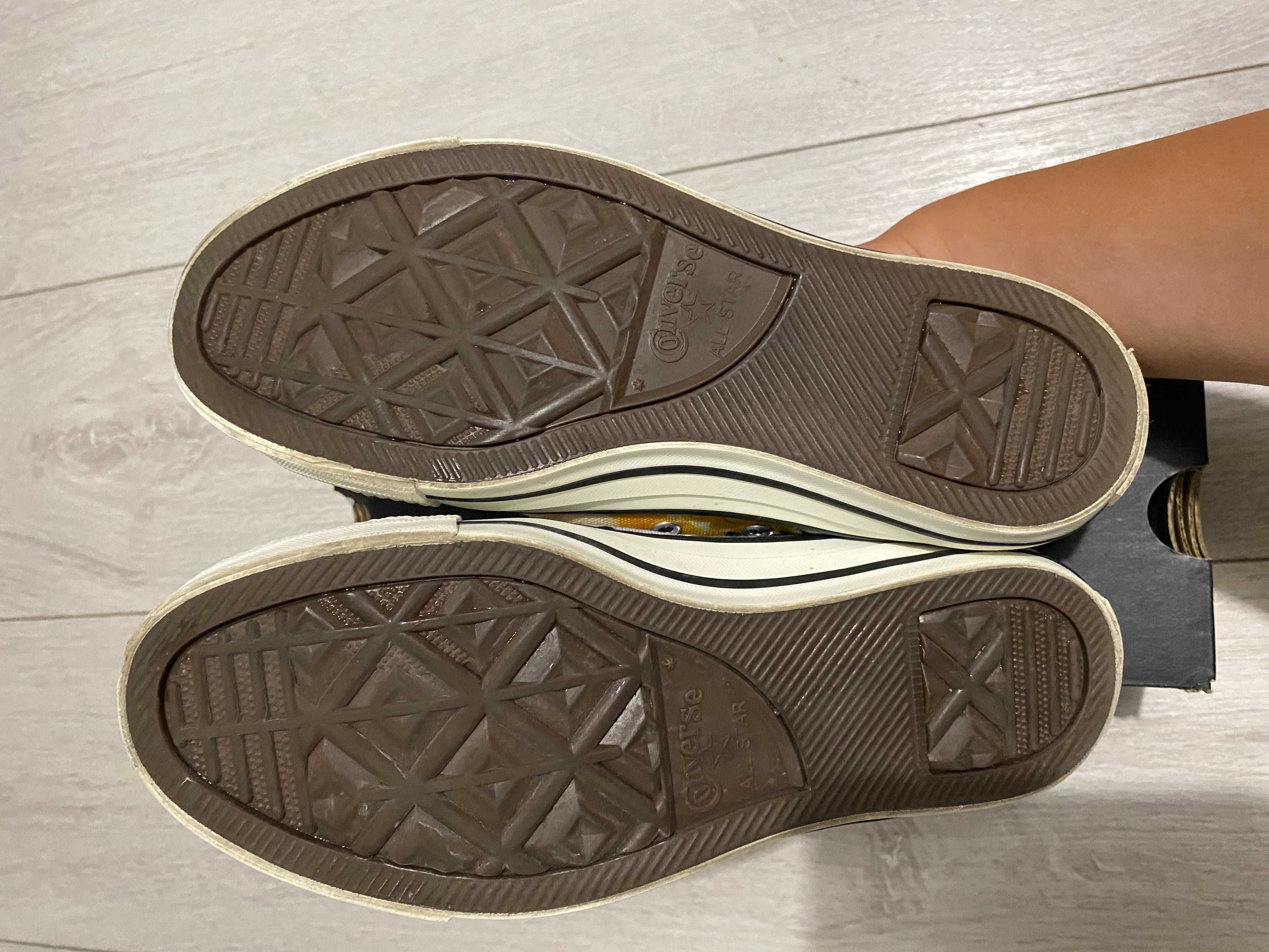 Обувки "Converse"