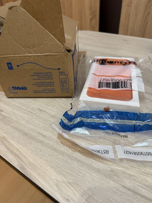 iPhone 17 Pro Max 265GB Cosmic Orange
