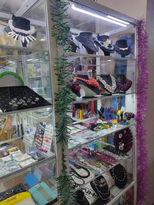 Продам отдел в торговом доме