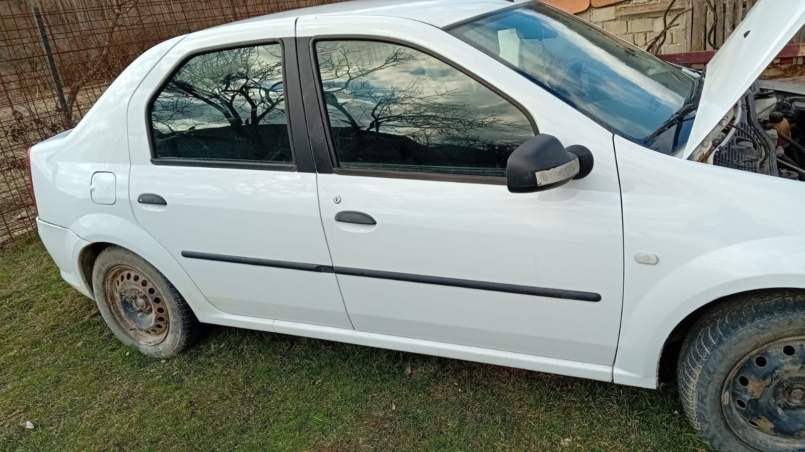 Dezmembrez/ dezmembrari Dacia Logan, MCV 1.5 E4 1.2 16vv