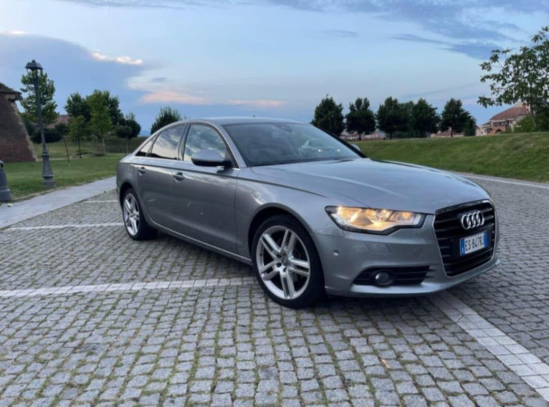 Vând Audi A6 Metrix An 2013/12 Diesel