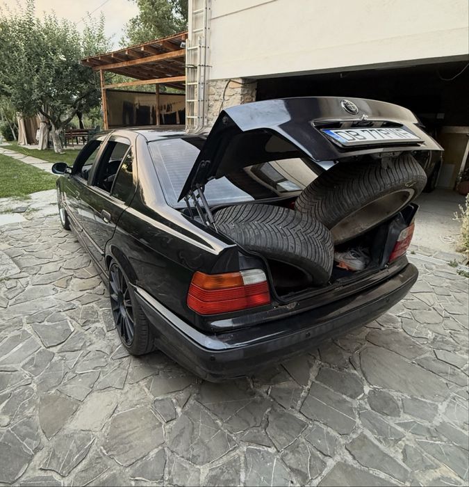 e36 316i exclusive pkg