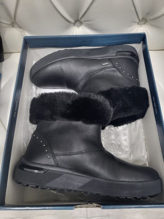 Полусапожки Geox размер 39 новые