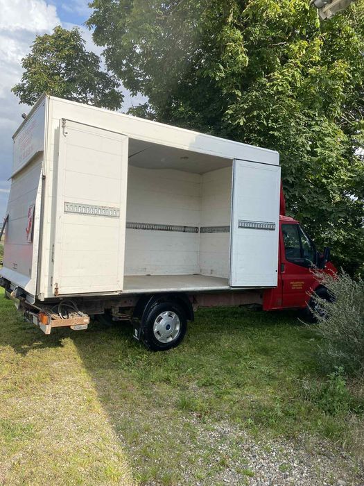 vând camionetă ford tranzit