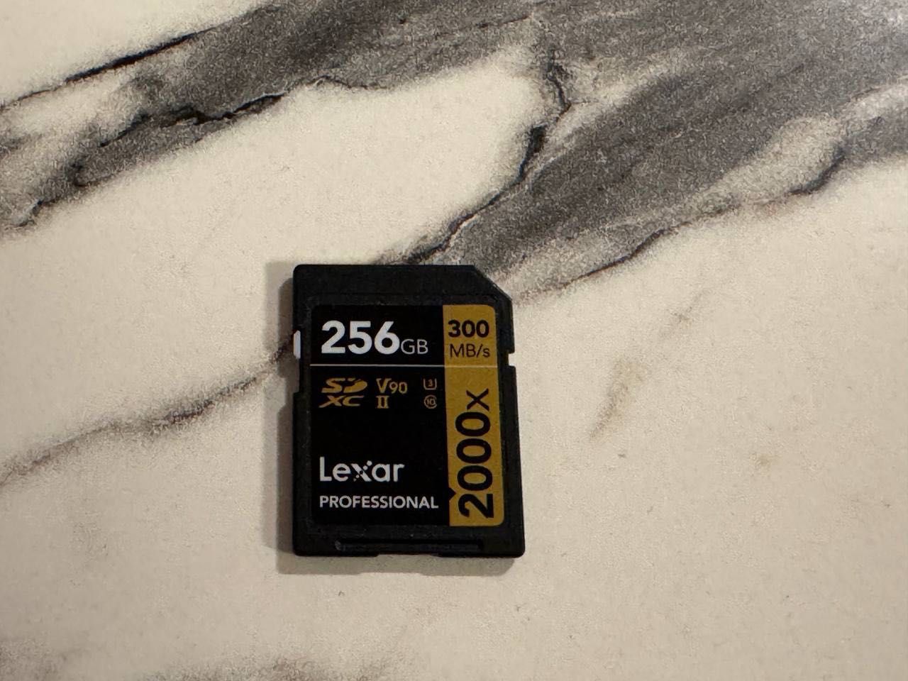 карта памет Lexar Professional SDXC 256GB 2000x UHS-II С ГАРАНЦИЯ