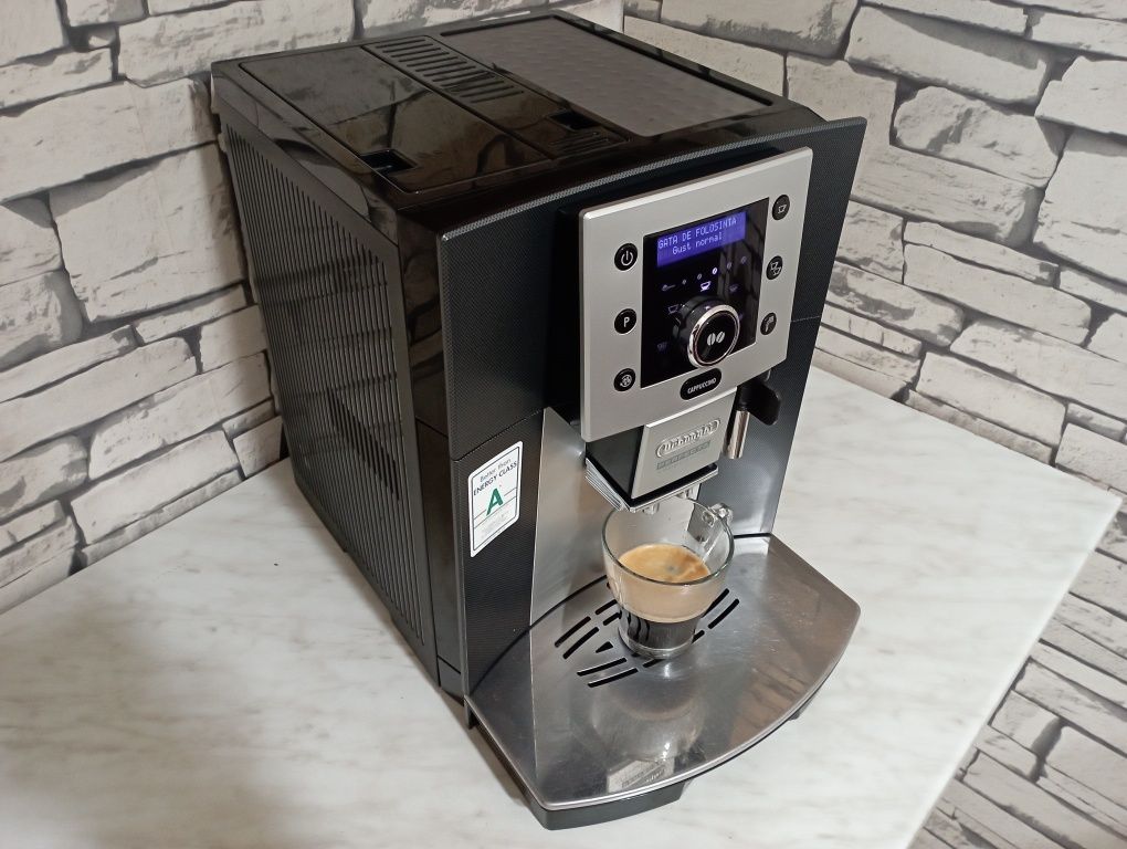 expresor / espressor cafea DeLonghi perfecta