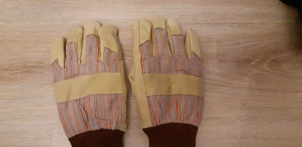 Зимние перчатки из кожи новые с мехом