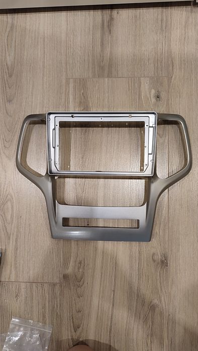 Рамка переходная Jeep Grand Cherokee