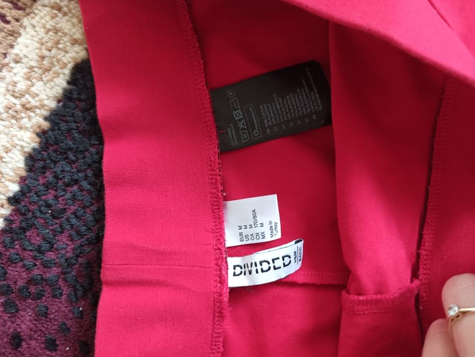 Fustă și cămașa superbe mărimea M