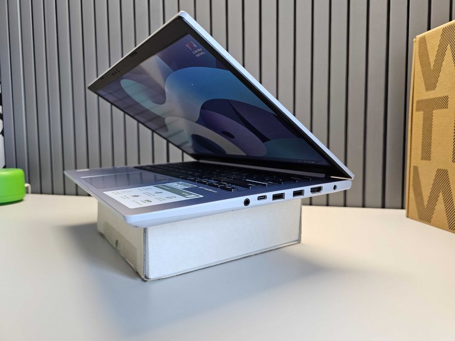 ПРОДАМ ASUS VivoBook X1402 Ноутбук Core™i3-1220P/8GB/512SSD/14"FullHD.