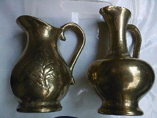 Mutat pe Publi Vaza vintage, bronz masiv turnat manual Germania