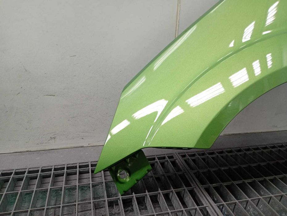 Aripa Fata Stanga Ford Fiesta 2002-2008 (Apple Green (Verde))