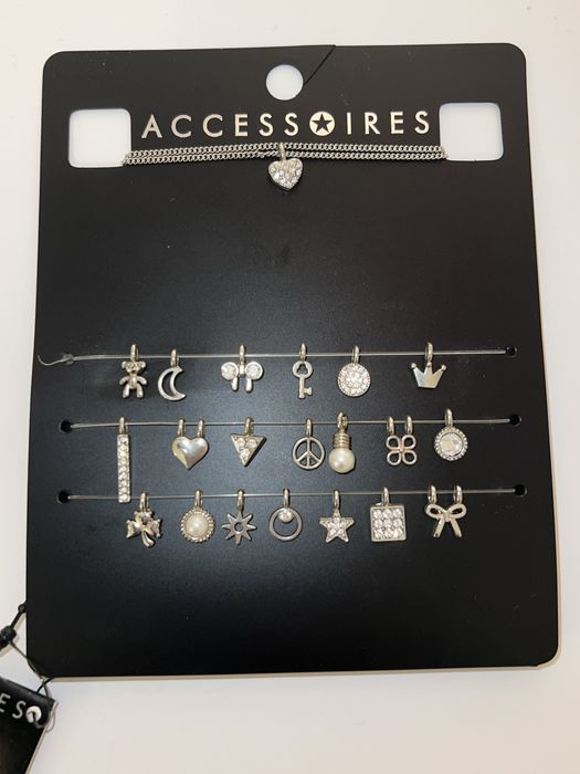 Set 21 pandantive  cu lant