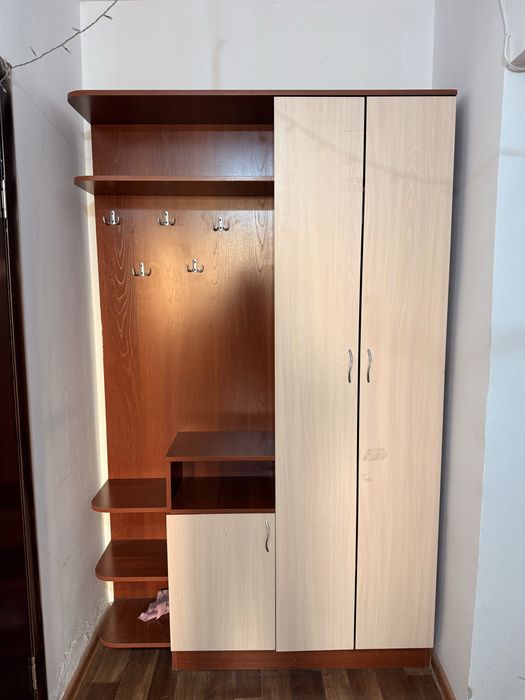 Шкаф для прихожей