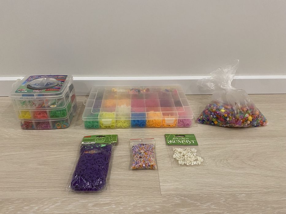 Наборы для создания украшений; Резинки для плетения/бусины/бисер