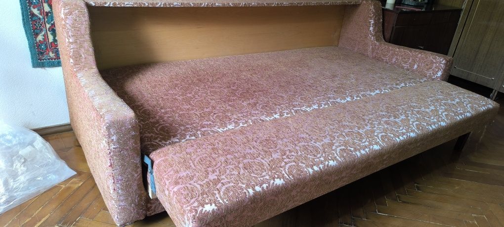 Продам диван раскладной