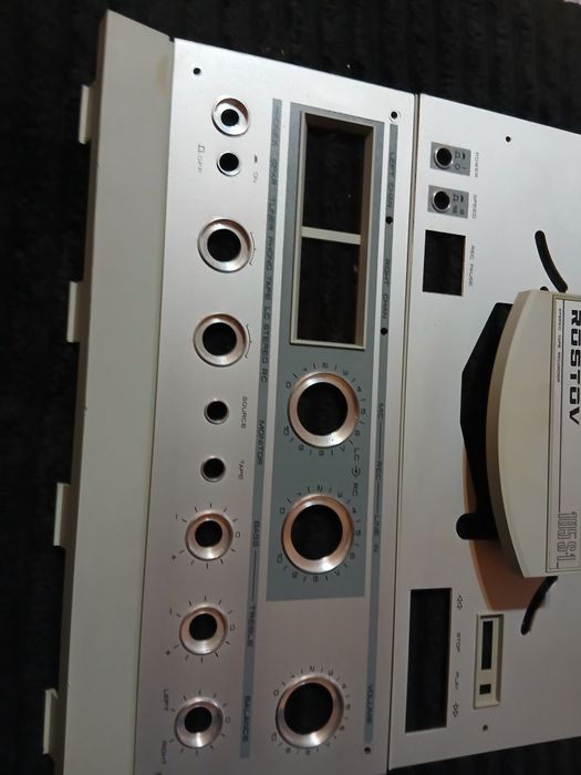 Masca completa magnetofon rostov 105s1 impecabila