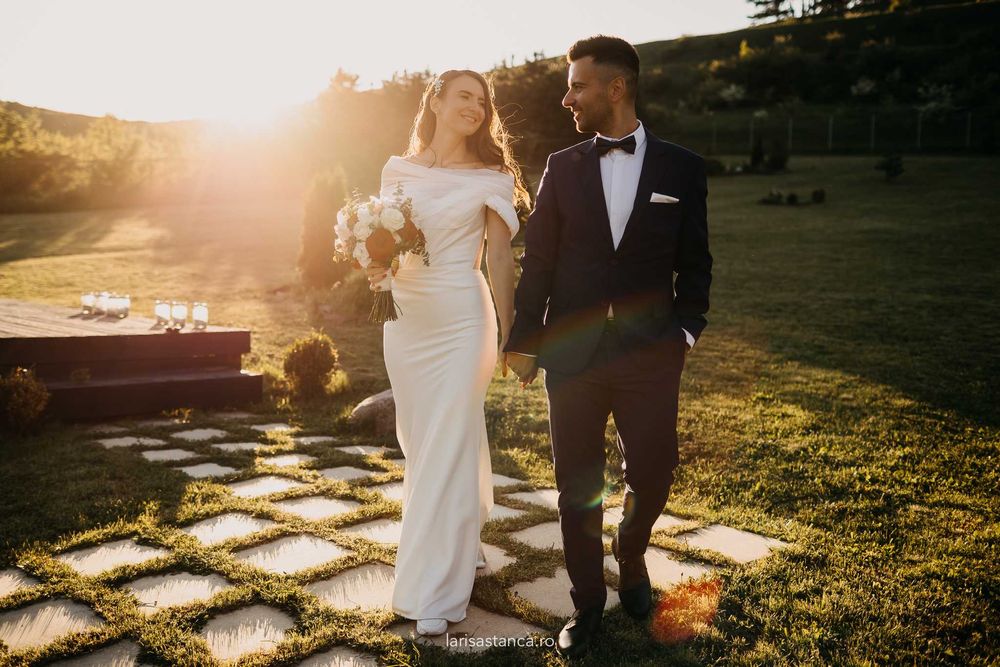 Vand Rochie de Mireasa