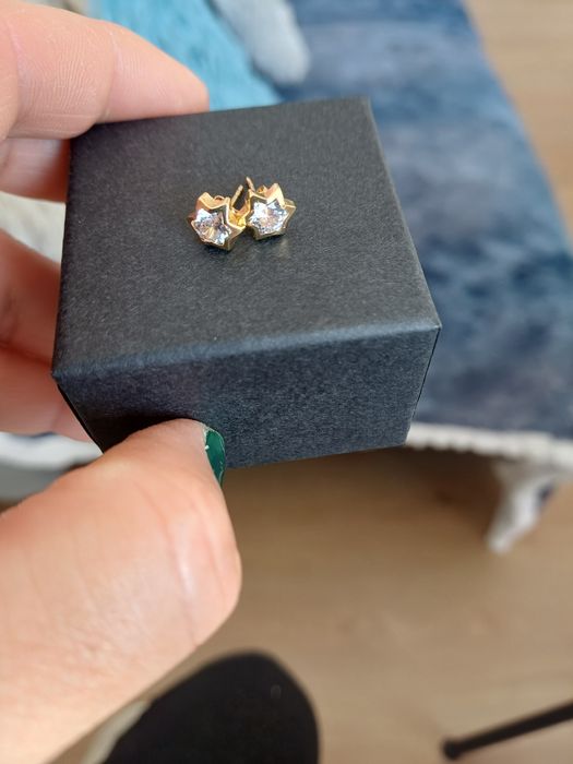 Cercei de aur galben de 18 k