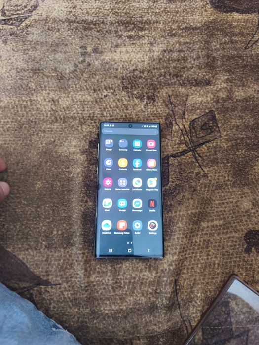 Vând samnsung note 10 plus
