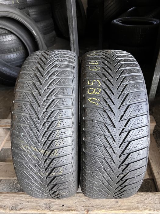2 anvelope iarna 185/60/14 , Continental !