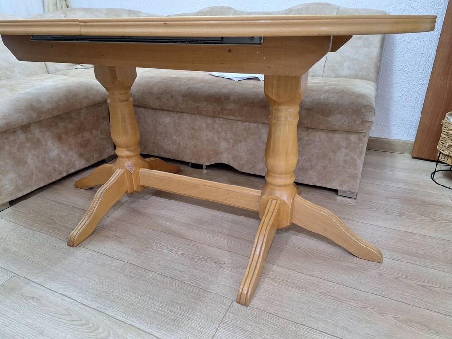 Маса кухненска овал