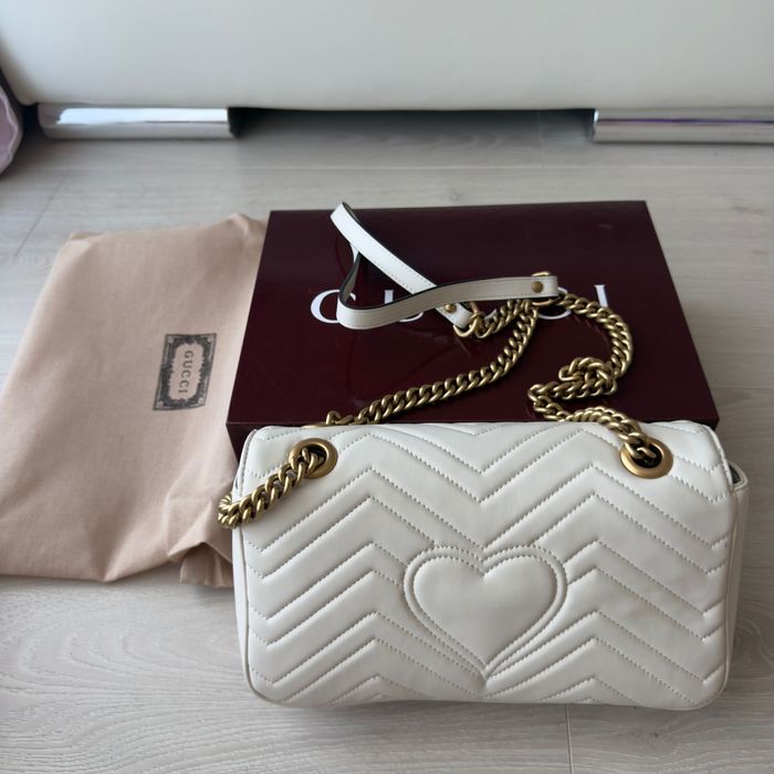-  Gucci Marmont GG  -
