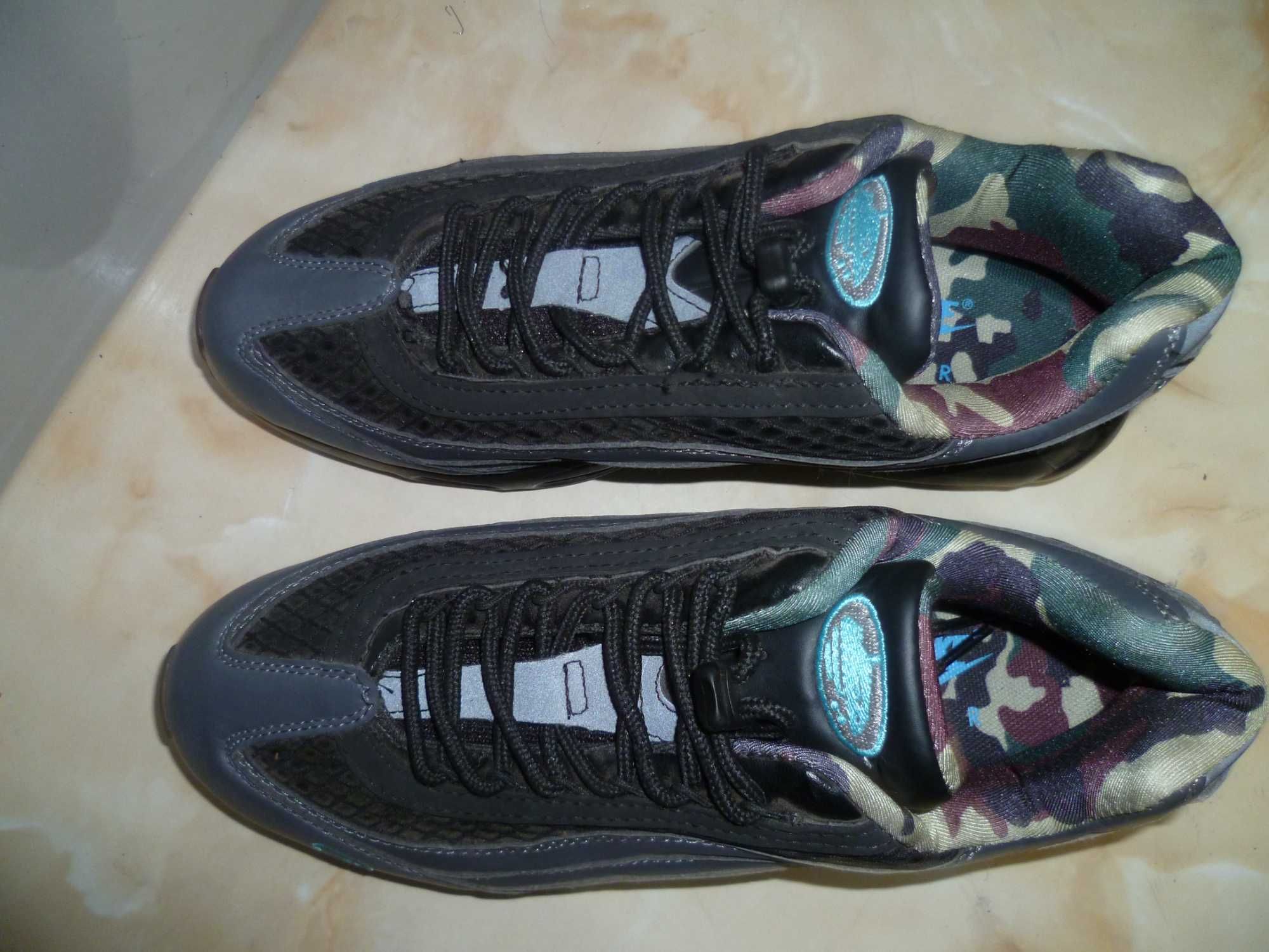 NIKE Air Max маратонки №45
