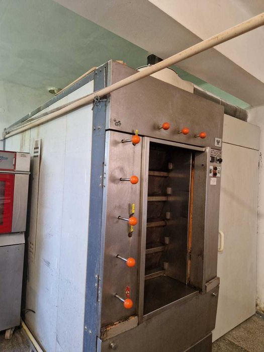 Cuptor de panificatie pe vatra Matador