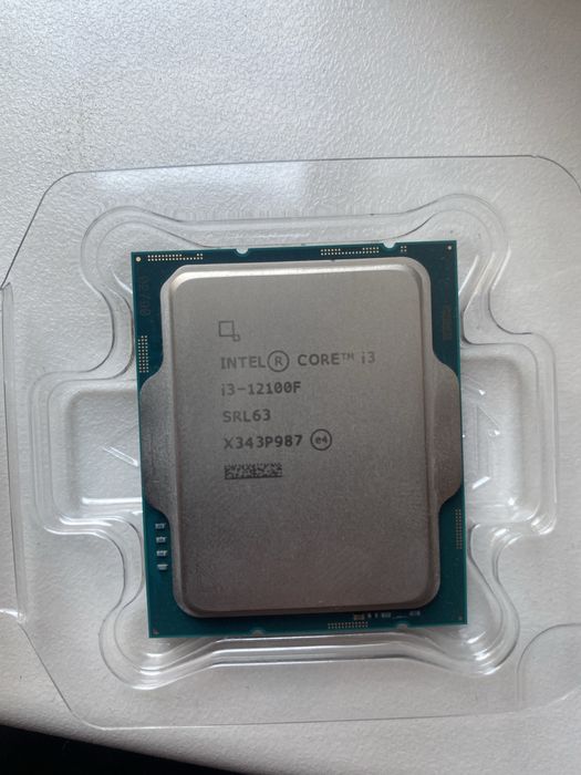Процессор i3-12100F