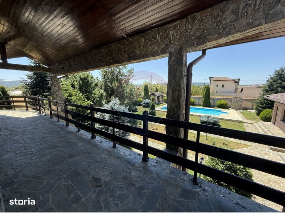 Vand sau Schimb VILA complet mobilata si utilata