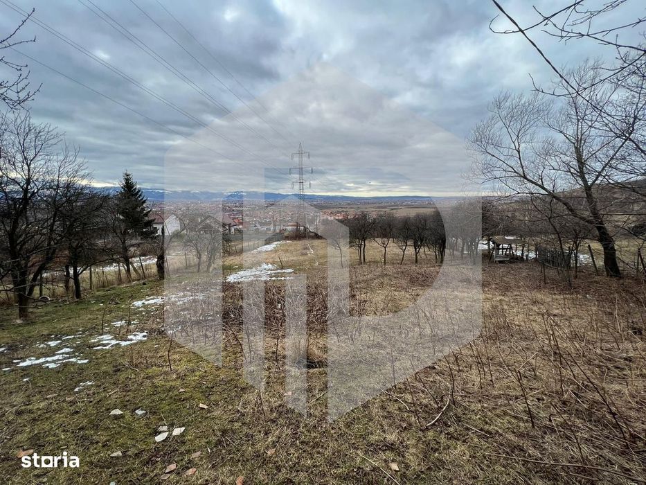 Teren intravilan/ zona Gusterita. Priveliste superba. Ideal investitie