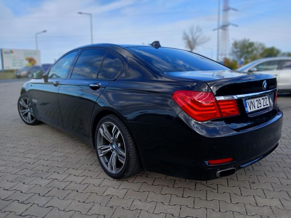 BMW Seria 7 740D 2012 Full