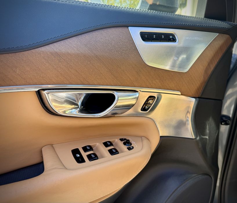 Volvo XC90 Inscription D5 2.0d 235CP Full Option! Garantie 12 Luni!