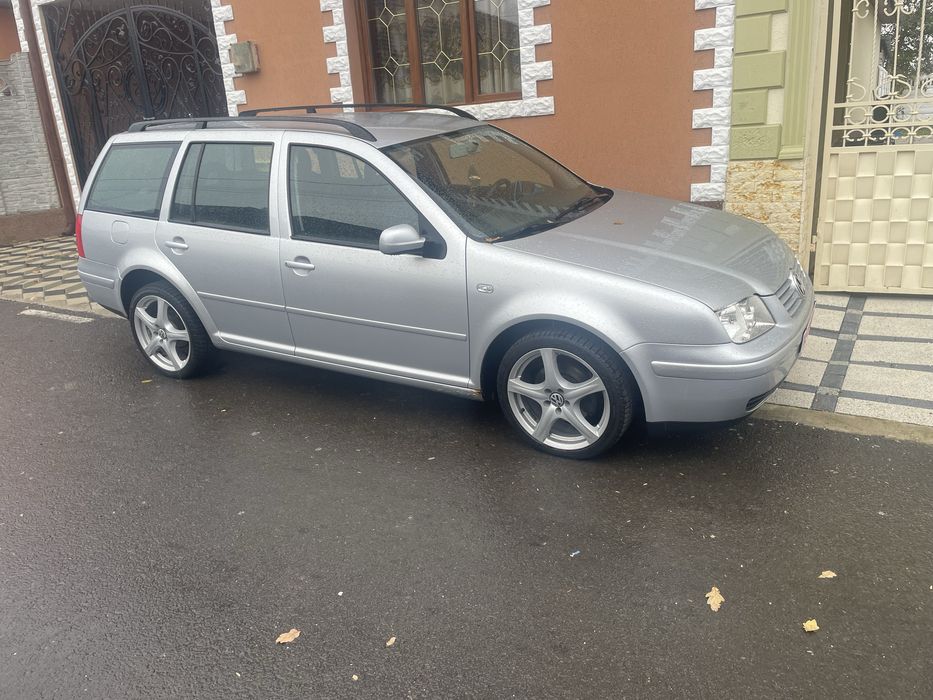 Vand bora 16 16 valve pret 1550 €