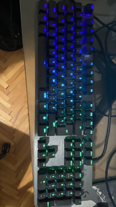 Logitech G512 клавиатура