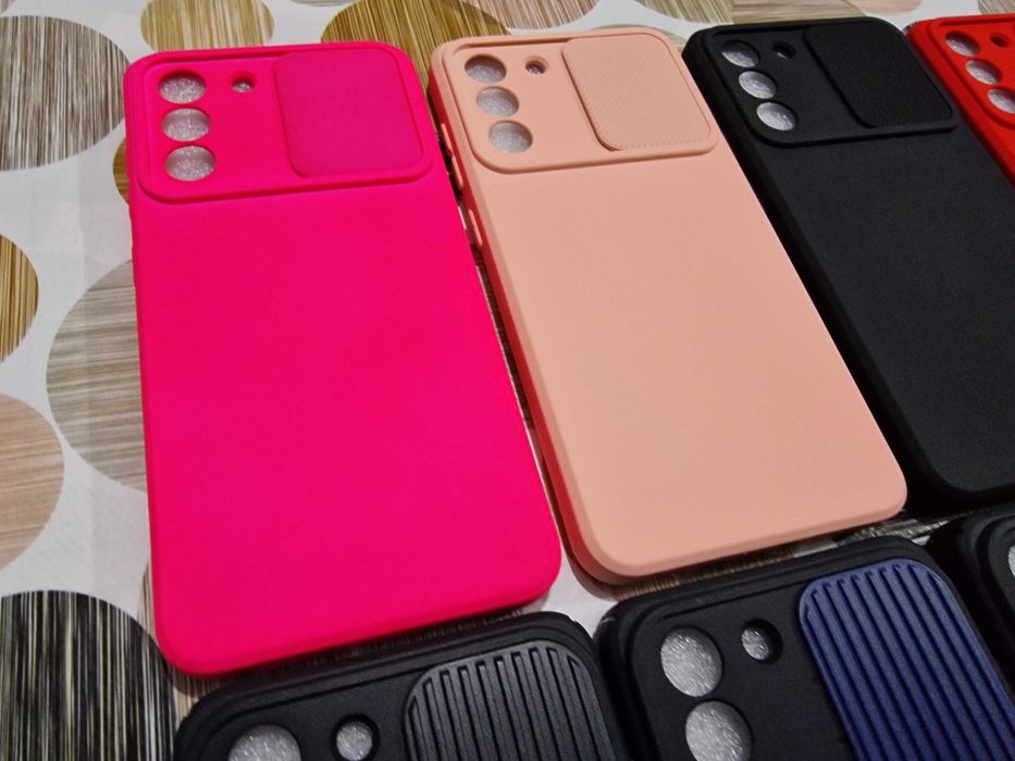 Galaxy S21 FE различни силиконови гърбове